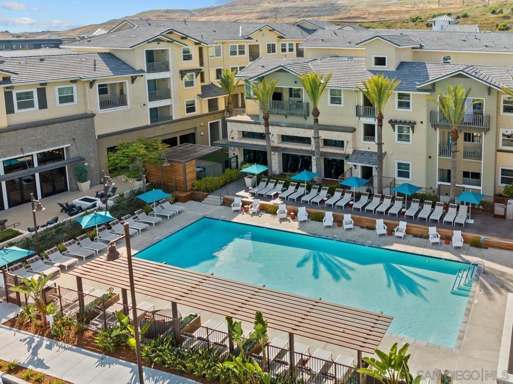 1134 Calle Oroblanco 2