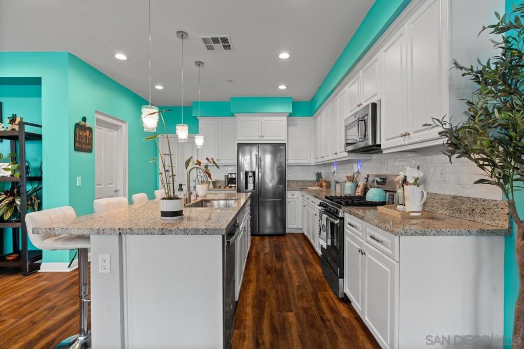 1134 Calle Oroblanco 2