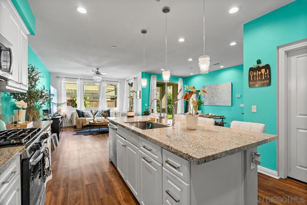 1134 Calle Oroblanco 2