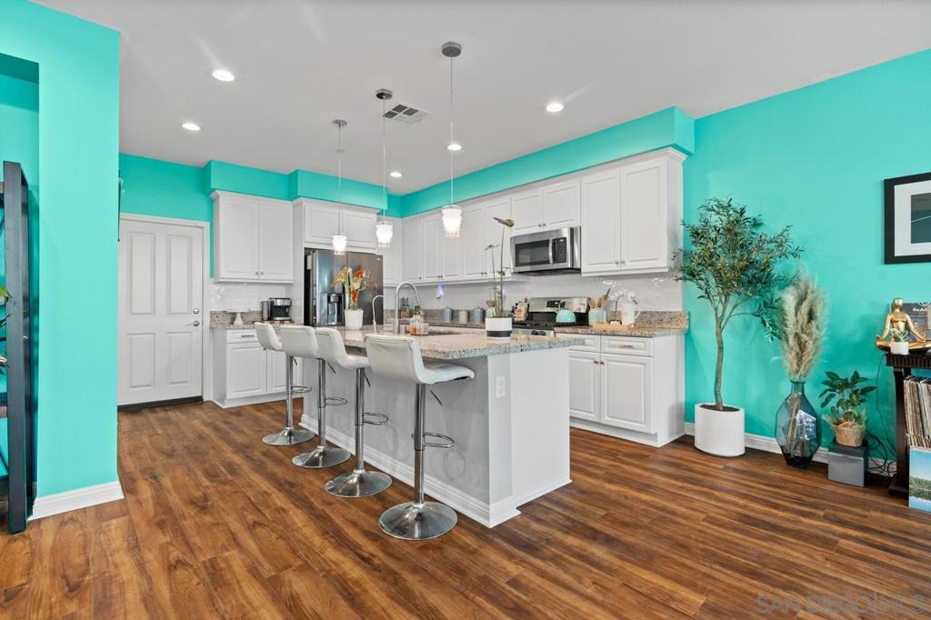 1134 Calle Oroblanco 2