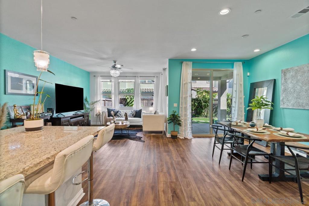 1134 Calle Oroblanco 2