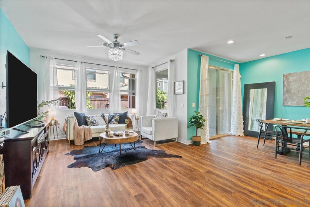 1134 Calle Oroblanco 2