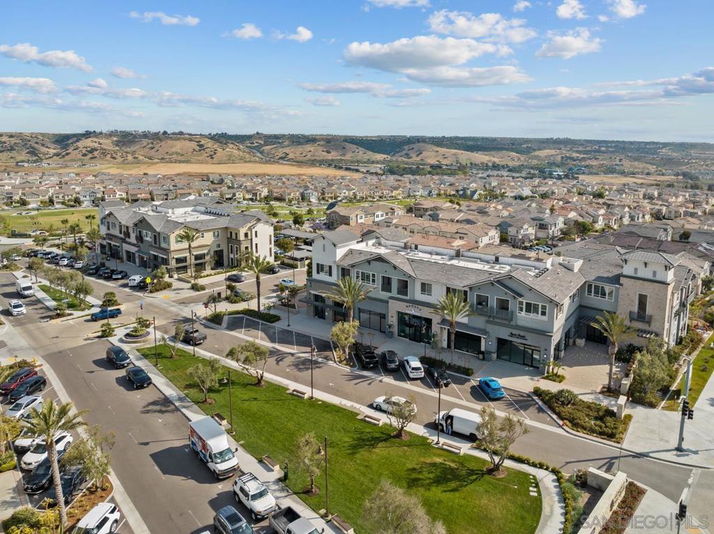 1134 Calle Oroblanco 2