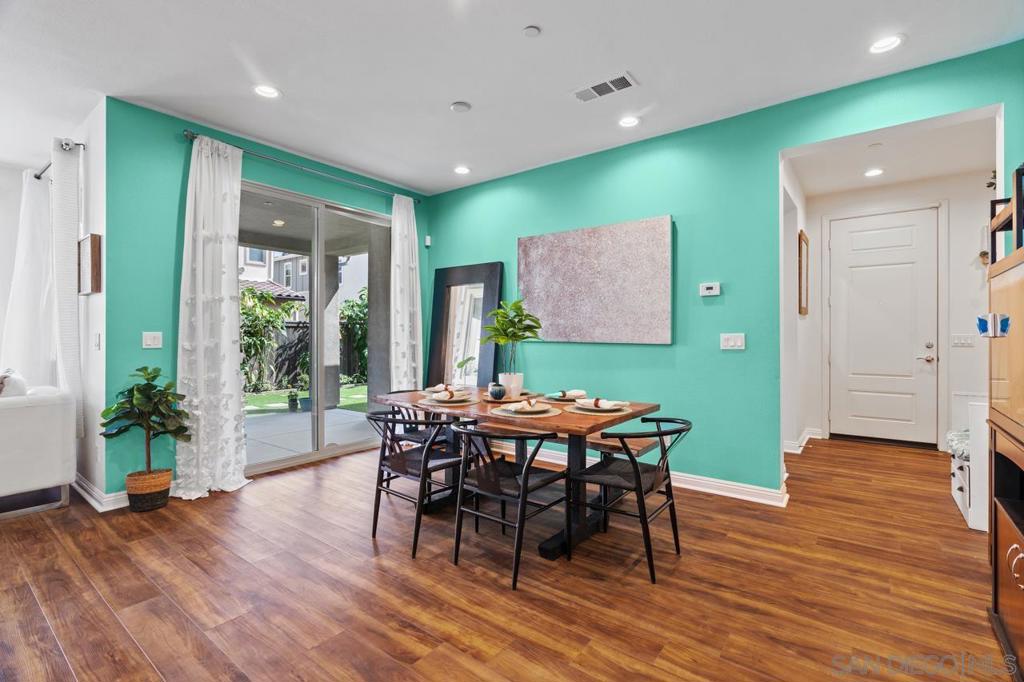 1134 Calle Oroblanco 2