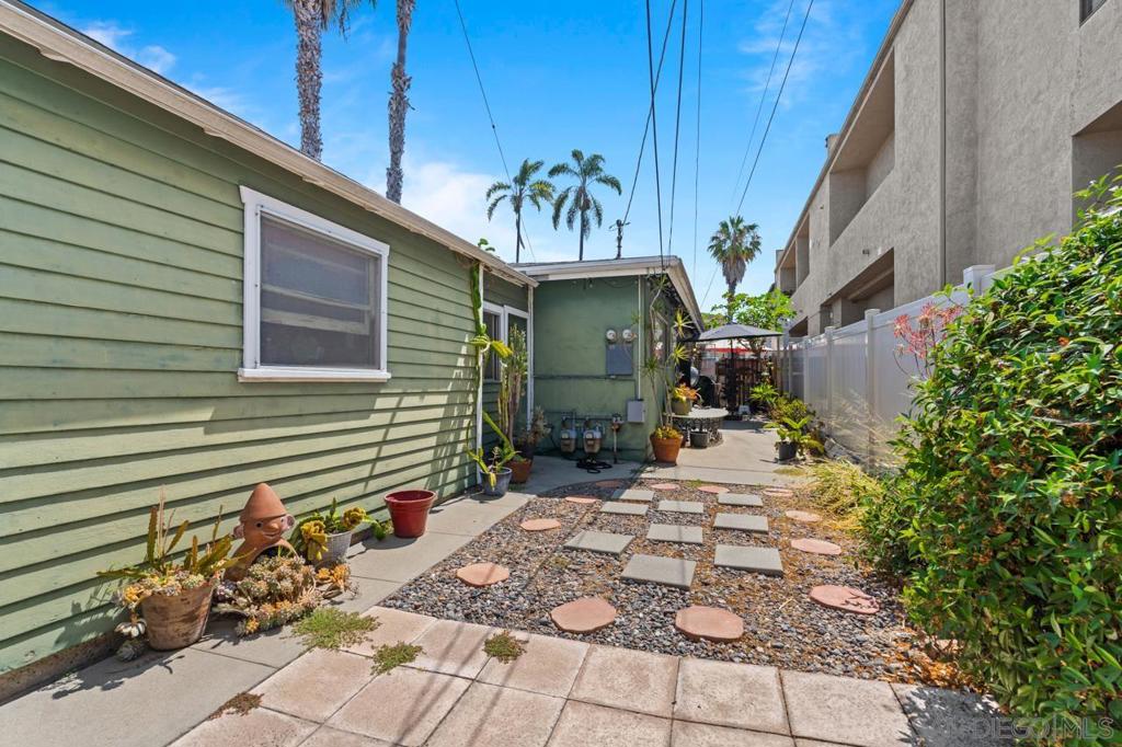 4450 4452 Arizona Street