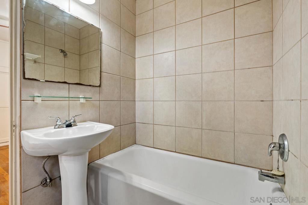 4450 4452 Arizona Street