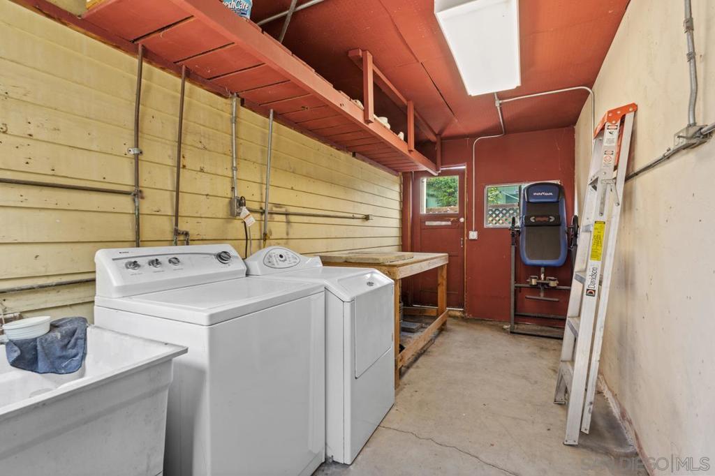 4450 4452 Arizona Street