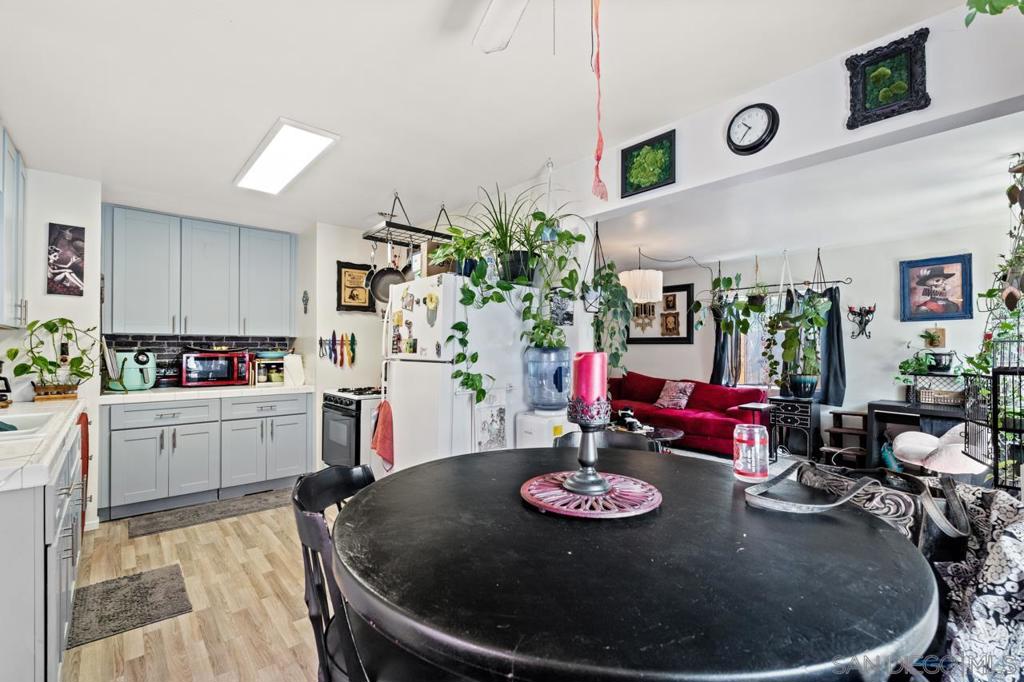 4450 4452 Arizona Street