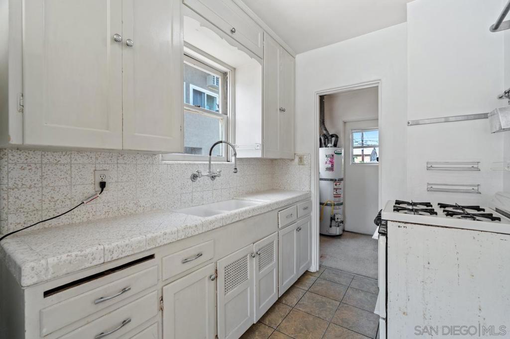 4450 4452 Arizona Street