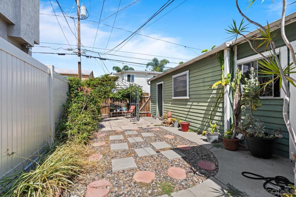 4450 4452 Arizona Street