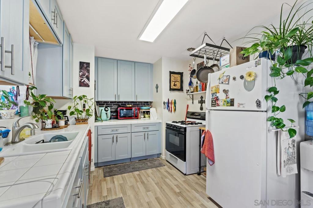 4450 4452 Arizona Street