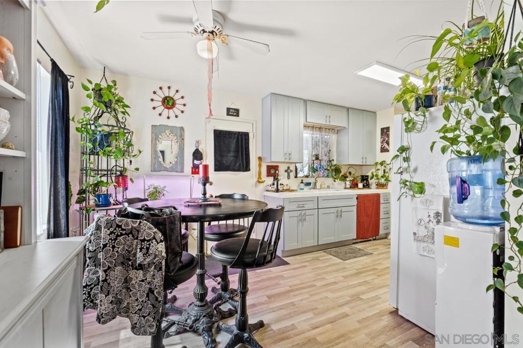 4450 4452 Arizona Street