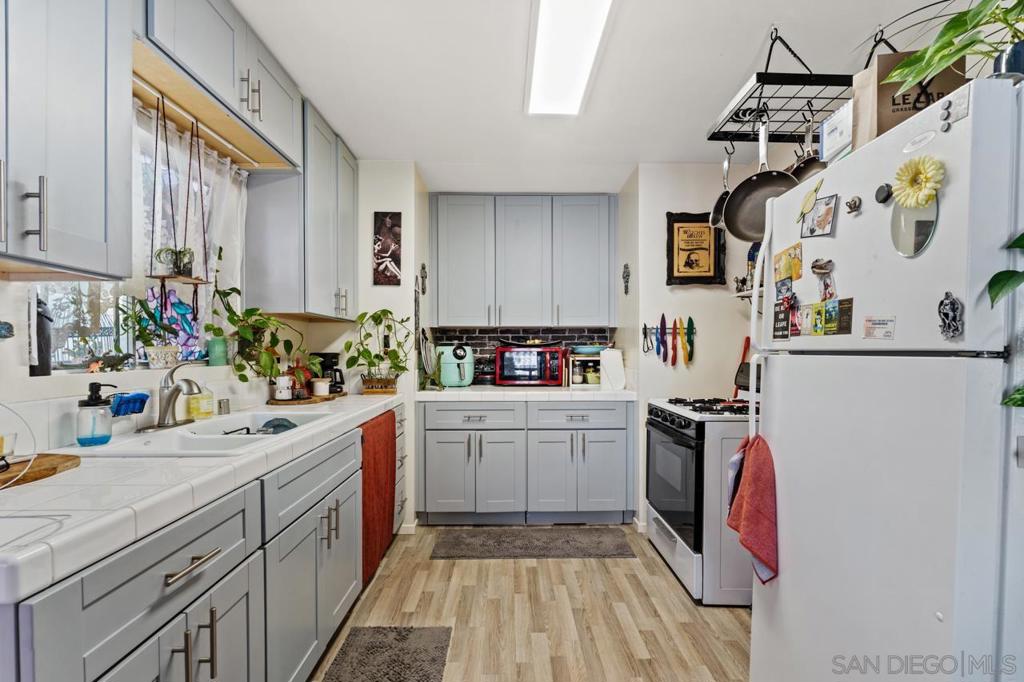 4450 4452 Arizona Street