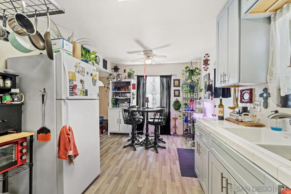 4450 4452 Arizona Street