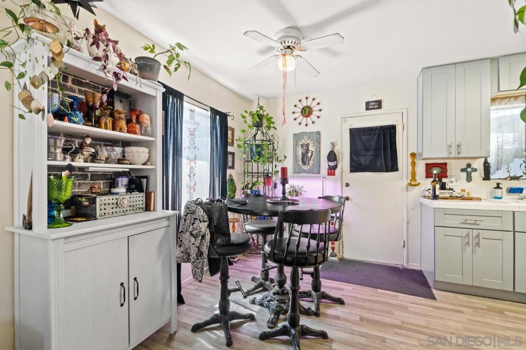 4450 4452 Arizona Street