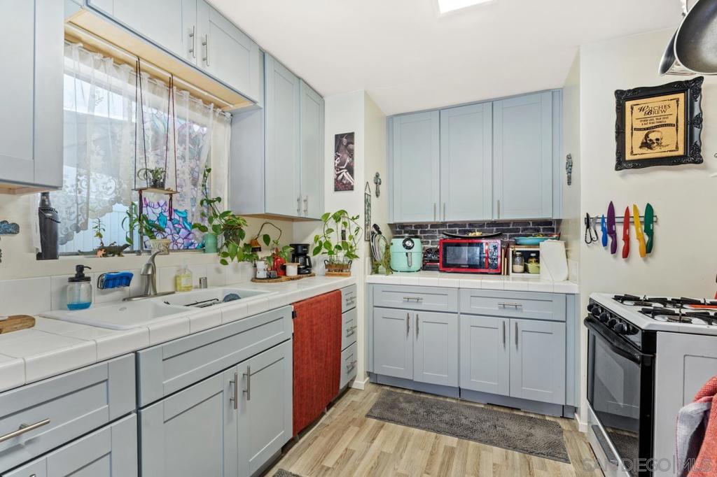 4450 4452 Arizona Street