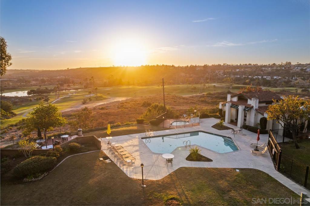 11255 Tierrasanta Blvd 76