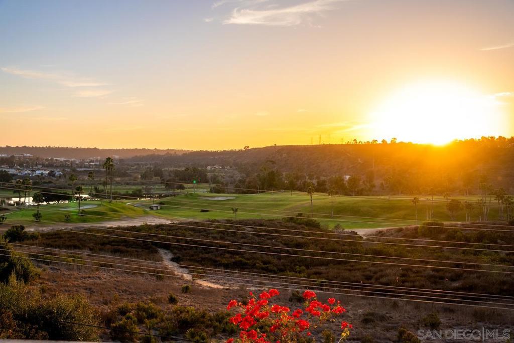 11255 Tierrasanta Blvd 76