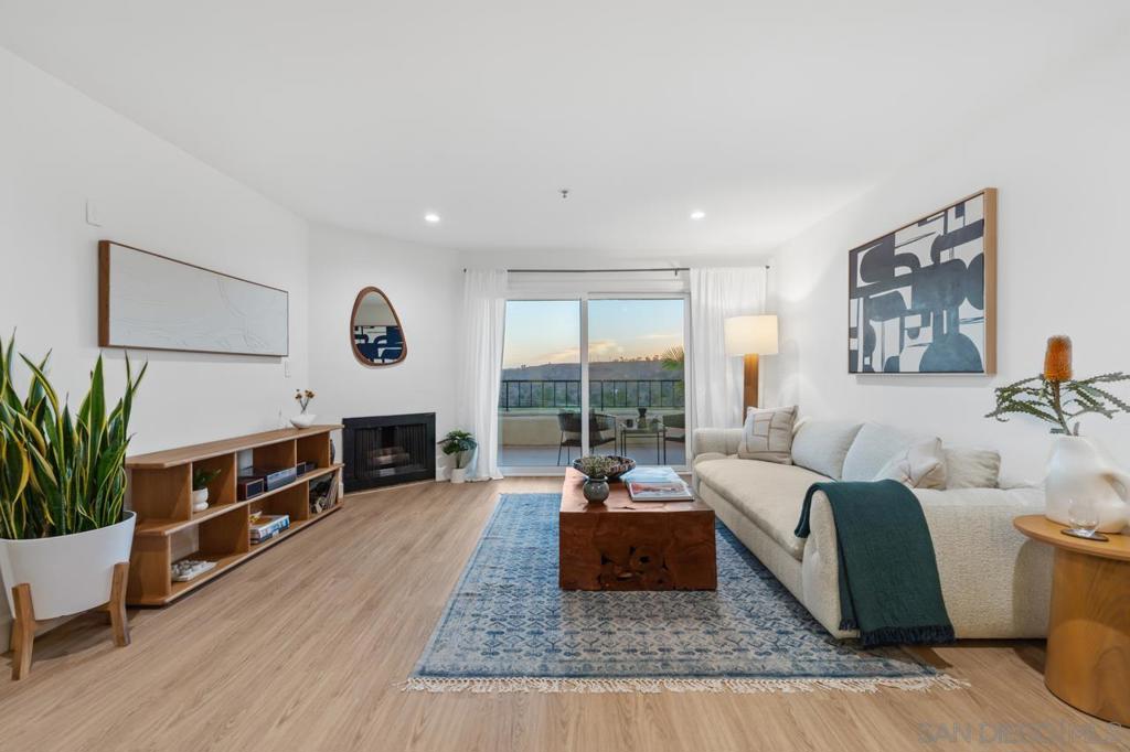 11255 Tierrasanta Blvd 76