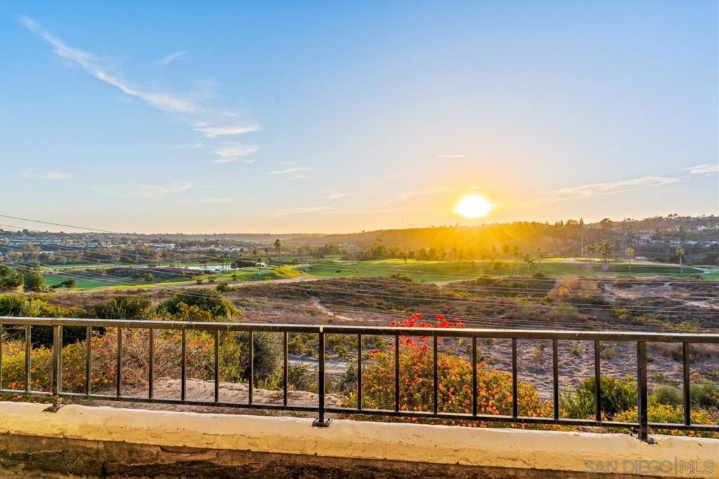 11255 Tierrasanta Blvd 76