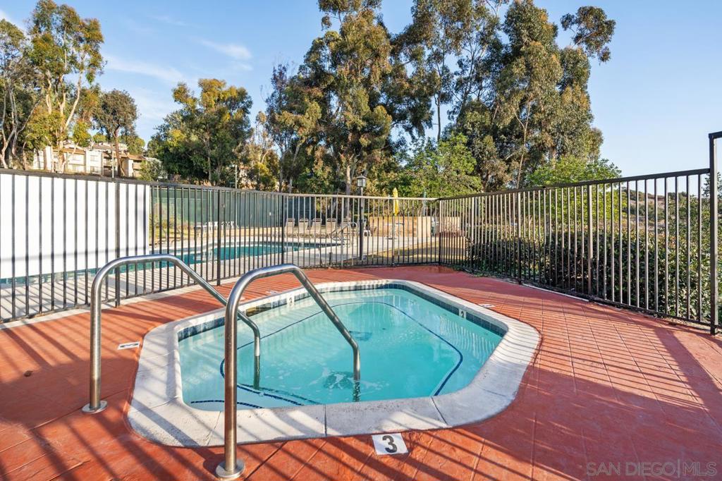 11255 Tierrasanta Blvd 76