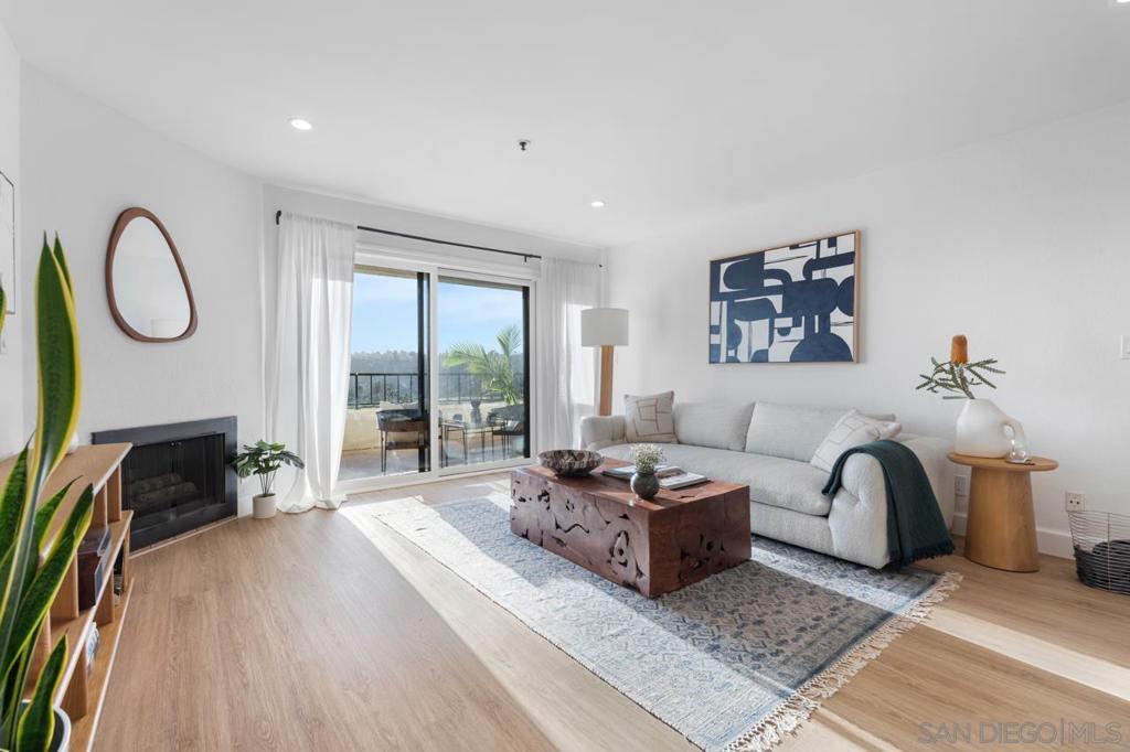 11255 Tierrasanta Blvd 76