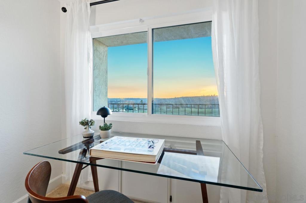 11255 Tierrasanta Blvd 76