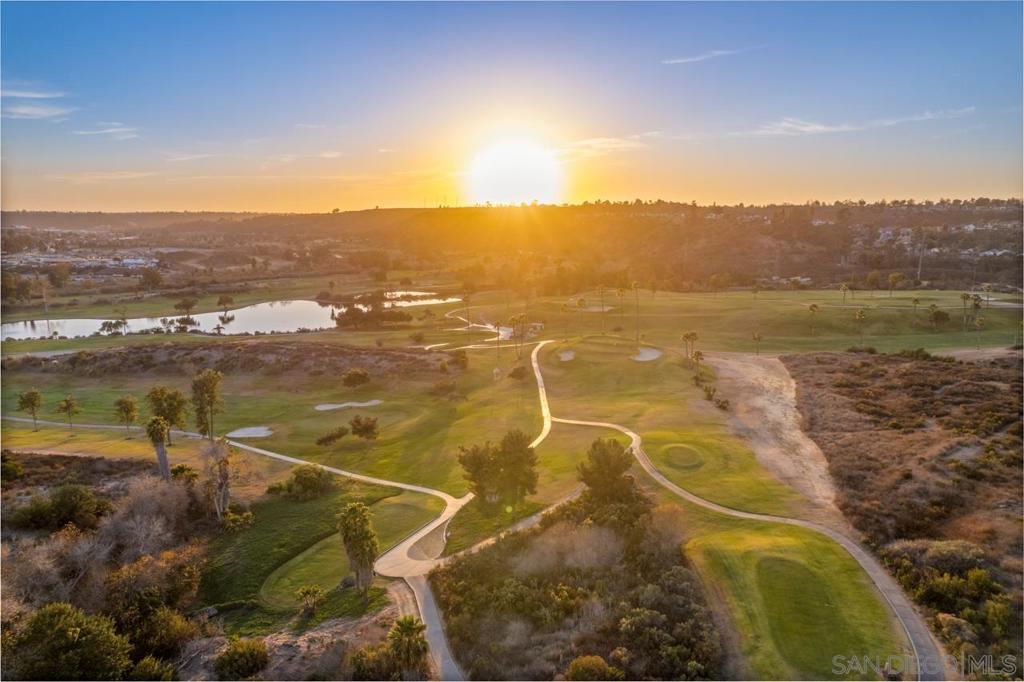 11255 Tierrasanta Blvd 76