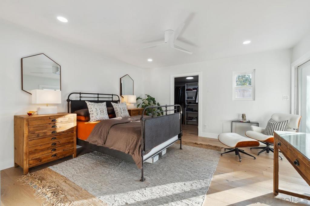 5109 College Gardens Ct