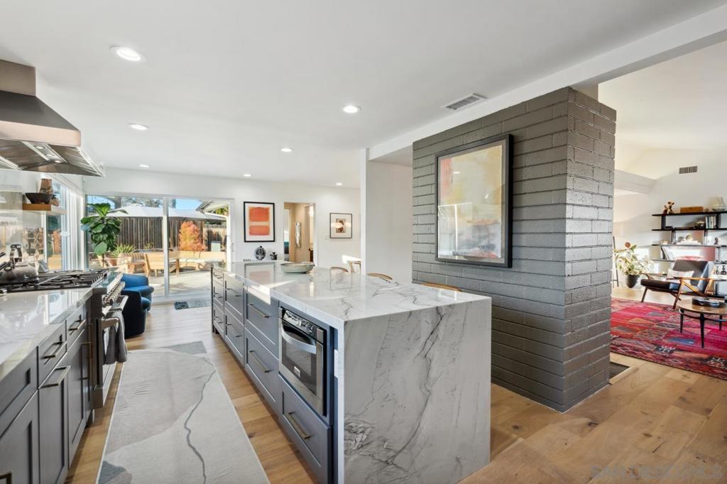 5109 College Gardens Ct