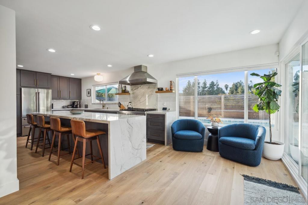 5109 College Gardens Ct