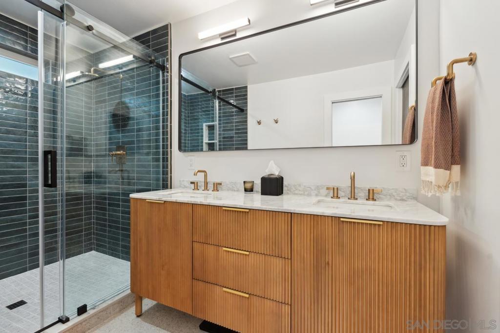 5109 College Gardens Ct