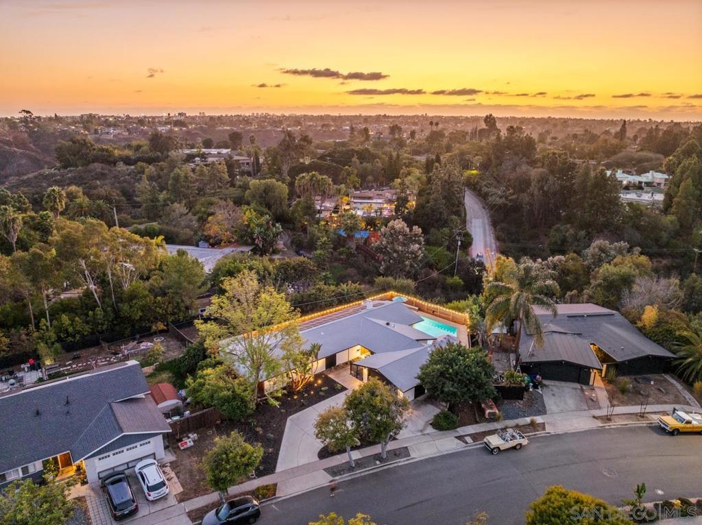 5109 College Gardens Ct