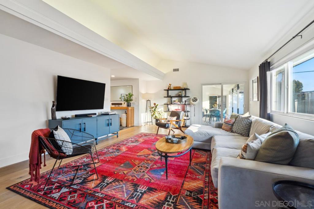 5109 College Gardens Ct