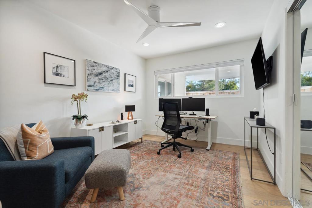 5109 College Gardens Ct