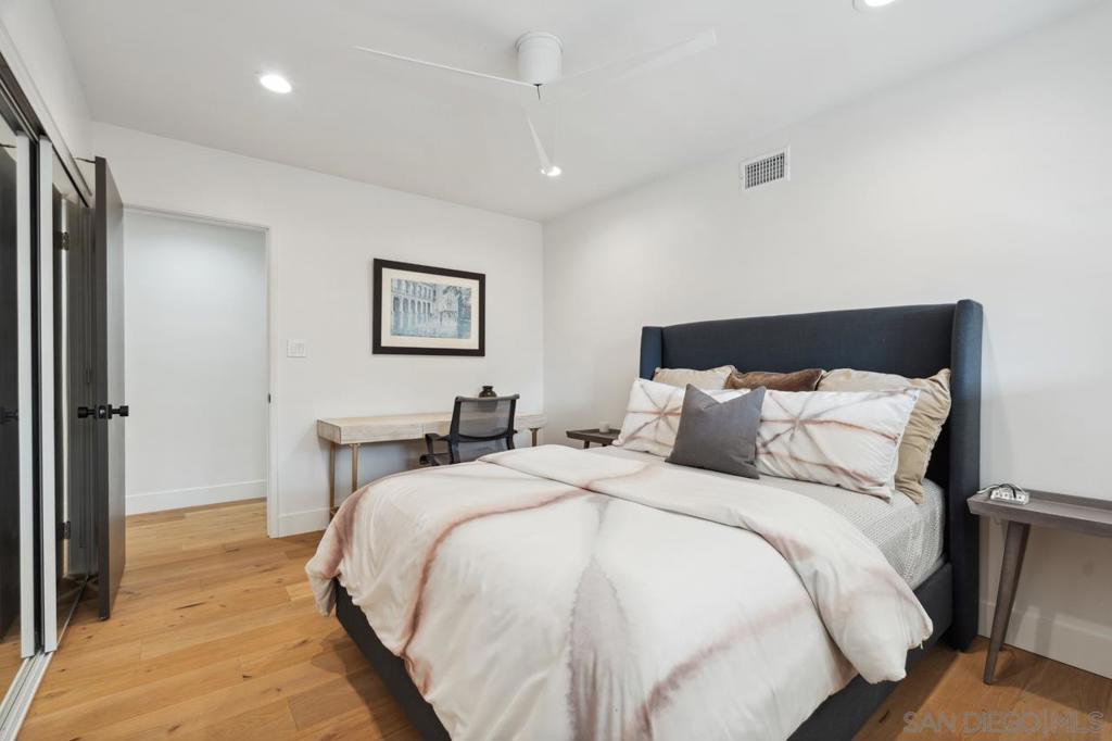 5109 College Gardens Ct