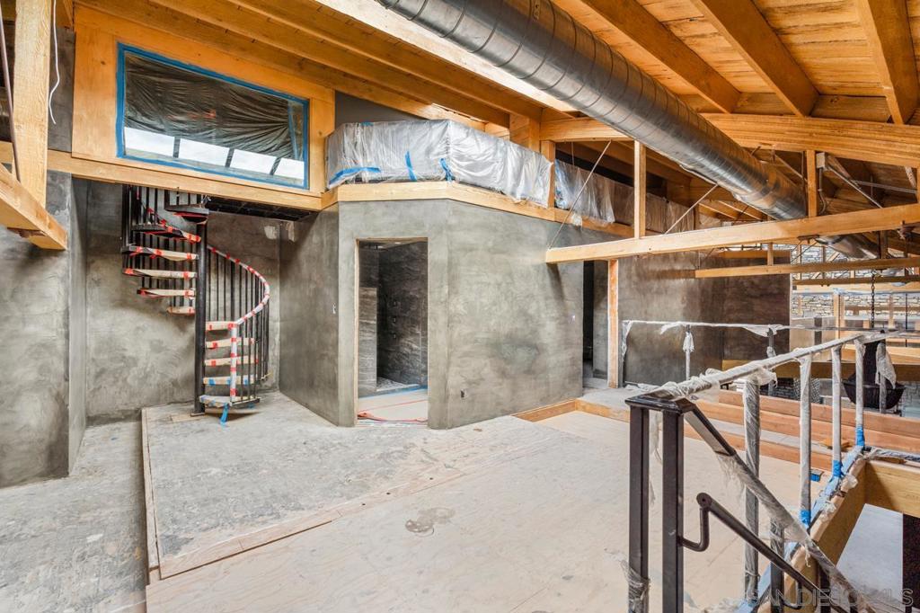 843 10Th Ave A & B