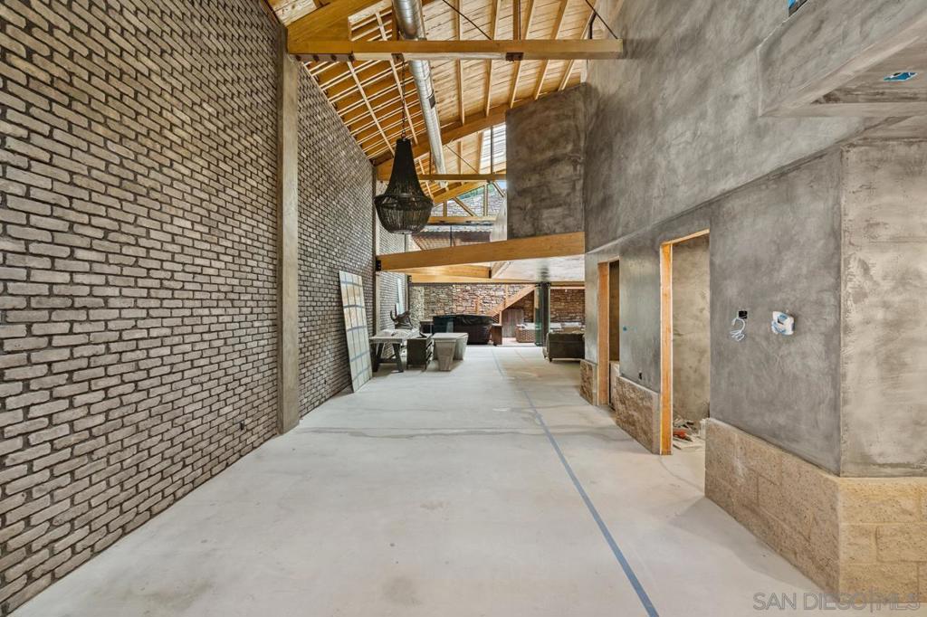 843 10Th Ave A & B