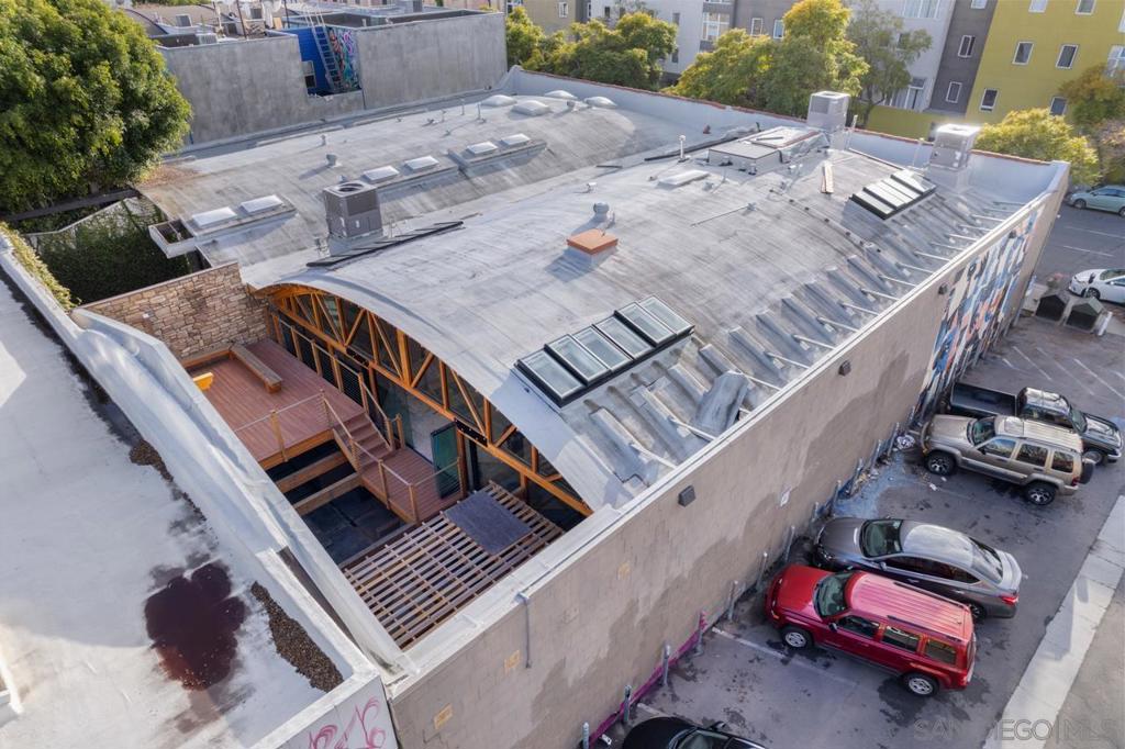 843 10Th Ave A & B