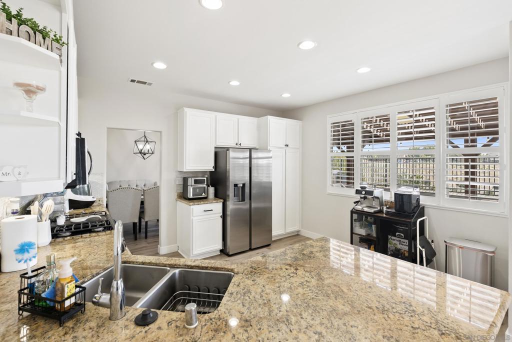 1438 Carneros Valley St