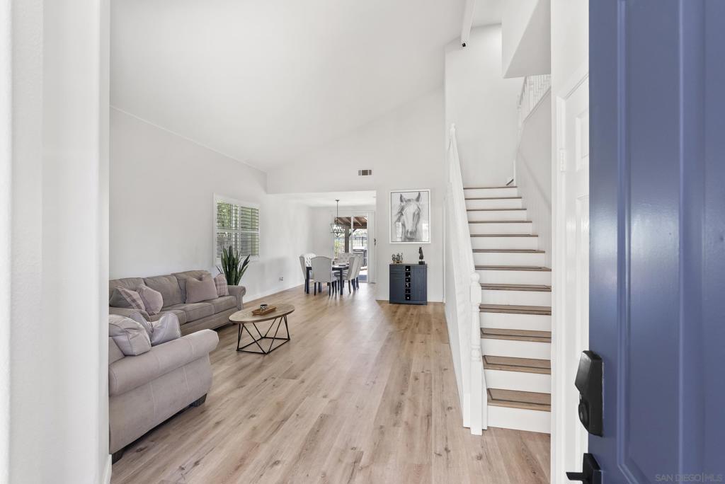 1438 Carneros Valley St