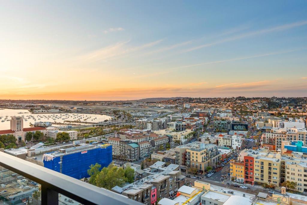 1440 Columbia St 2302