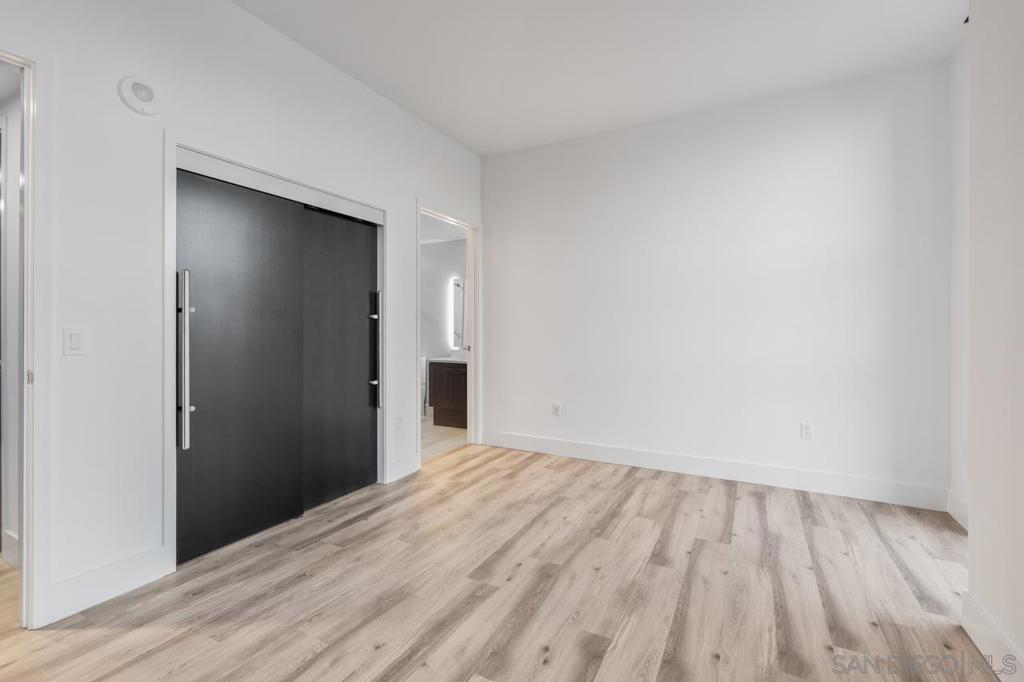 1440 Columbia St 2302