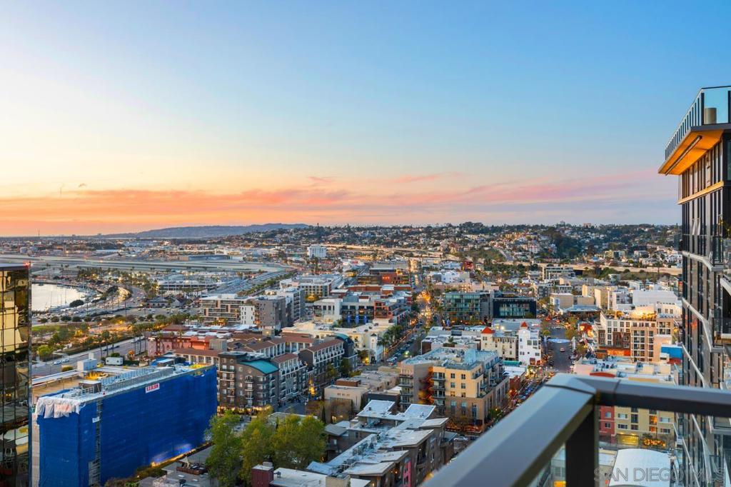 1440 Columbia St 2304