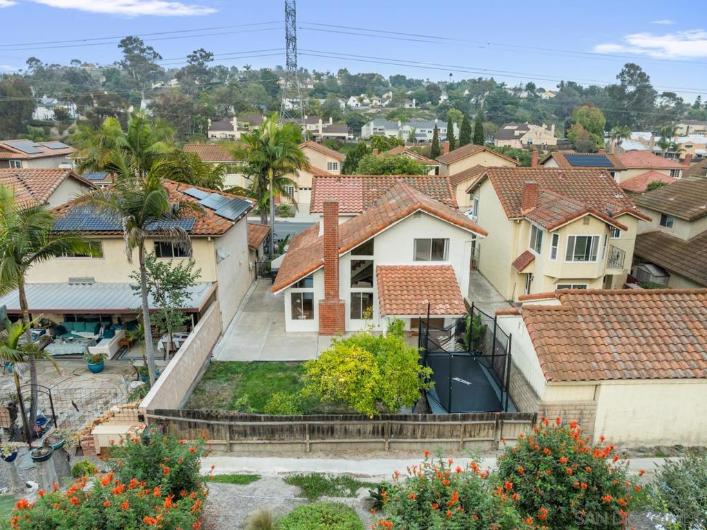 4405 Sierra Morena Ave