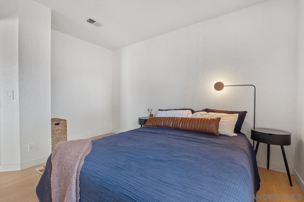 4405 Sierra Morena Ave