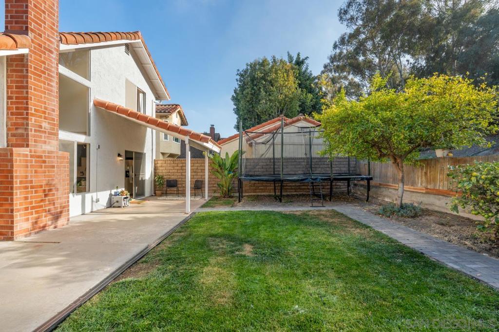 4405 Sierra Morena Ave