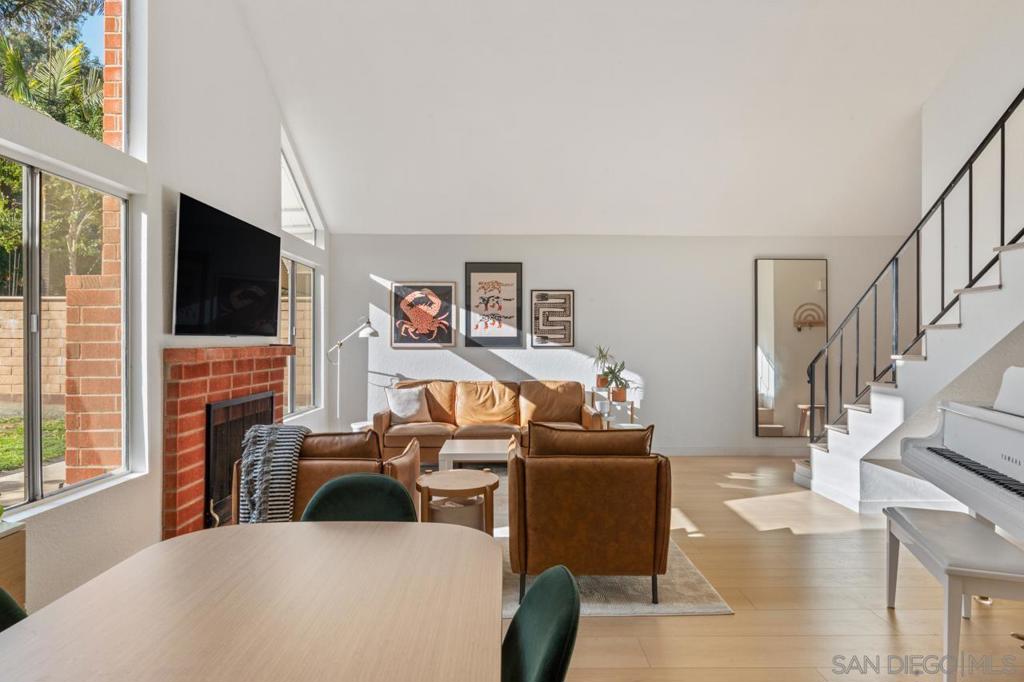 4405 Sierra Morena Ave