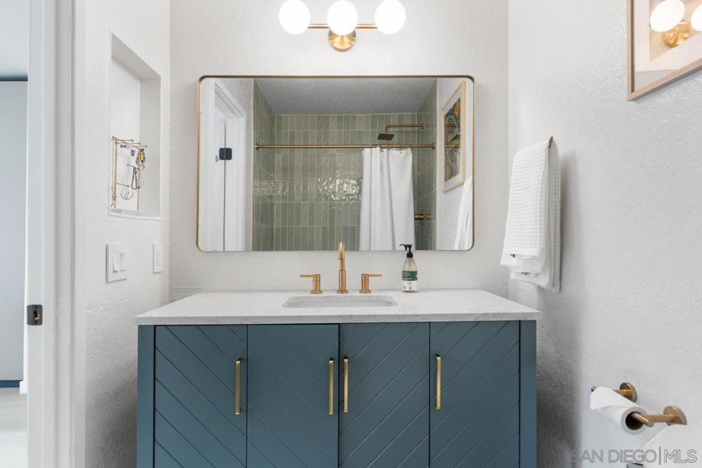 4405 Sierra Morena Ave