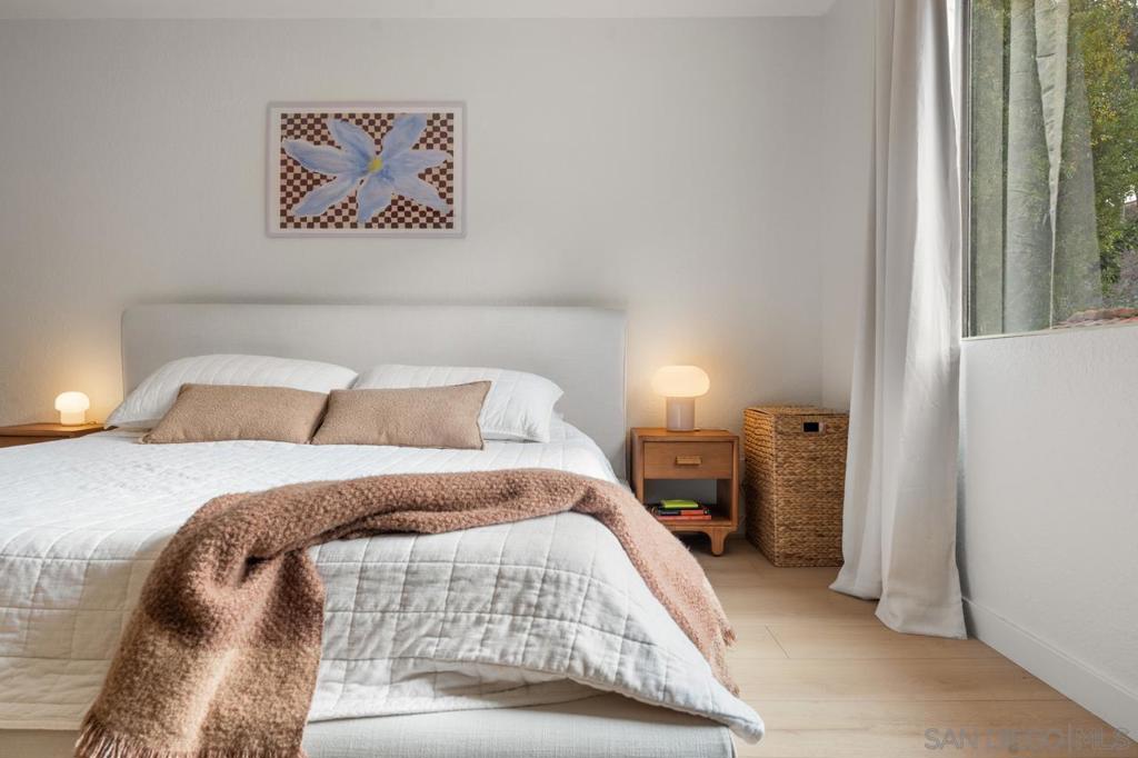 4405 Sierra Morena Ave